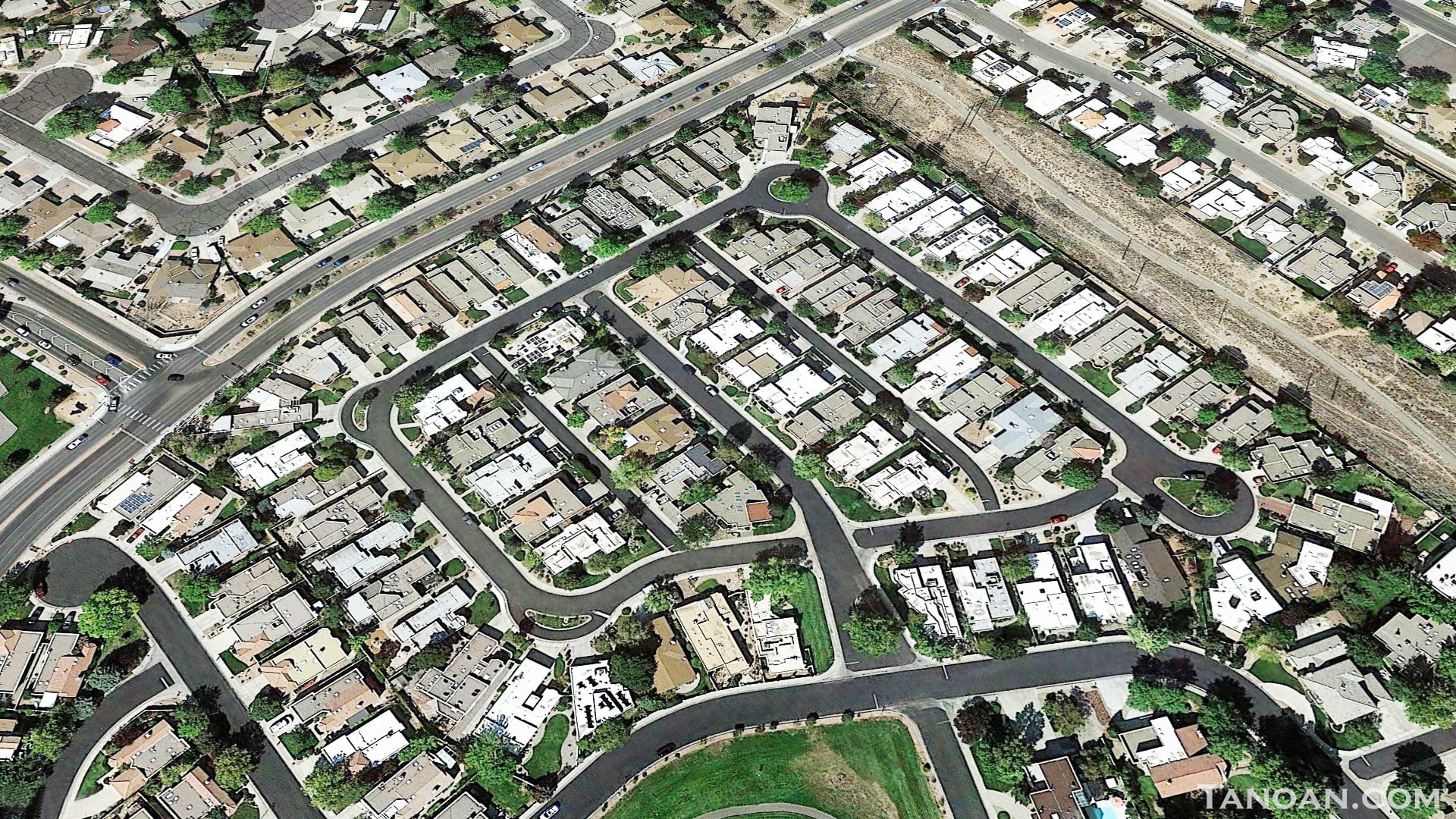 Wimbledon West at Tanoan