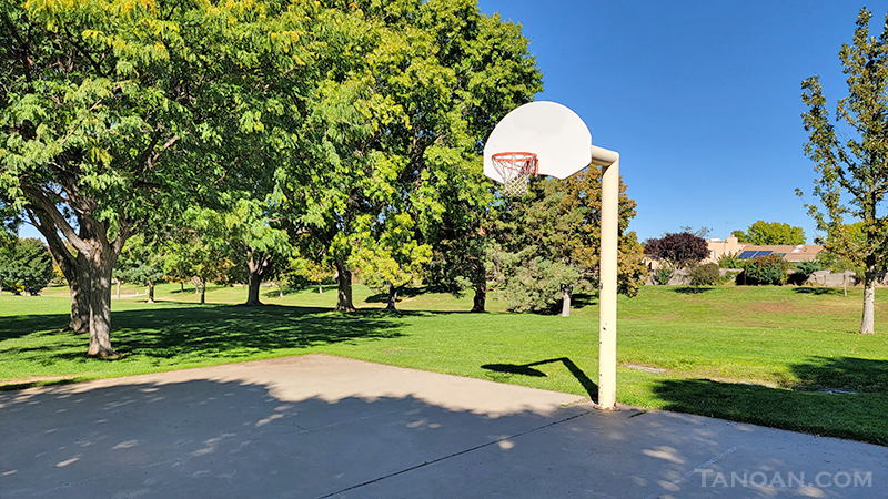 Heritage Hills Park Basketball Court