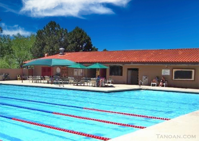 Swimming pool at Tanoan Country Club