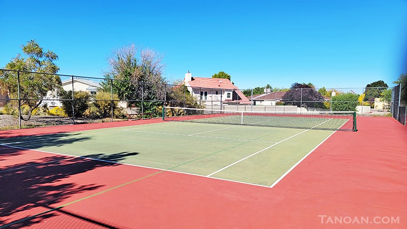 Tennis Courts at Quintessence Park